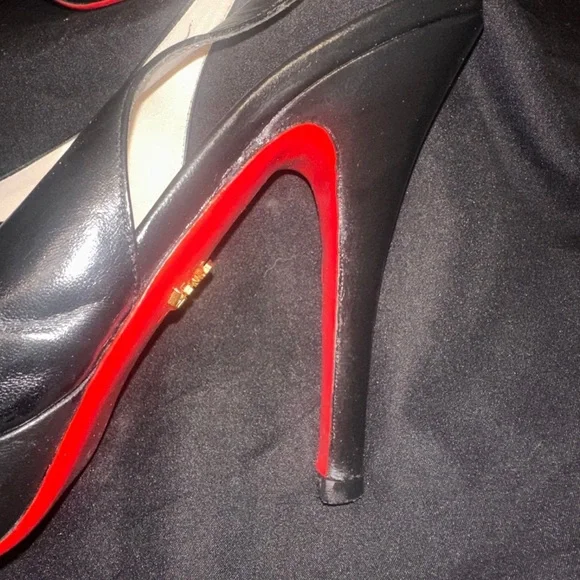 Prada Black and Red Slingback Heels - Picture 3 of 9